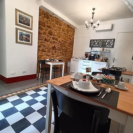 Bed & Breakfast Al-zabut *
